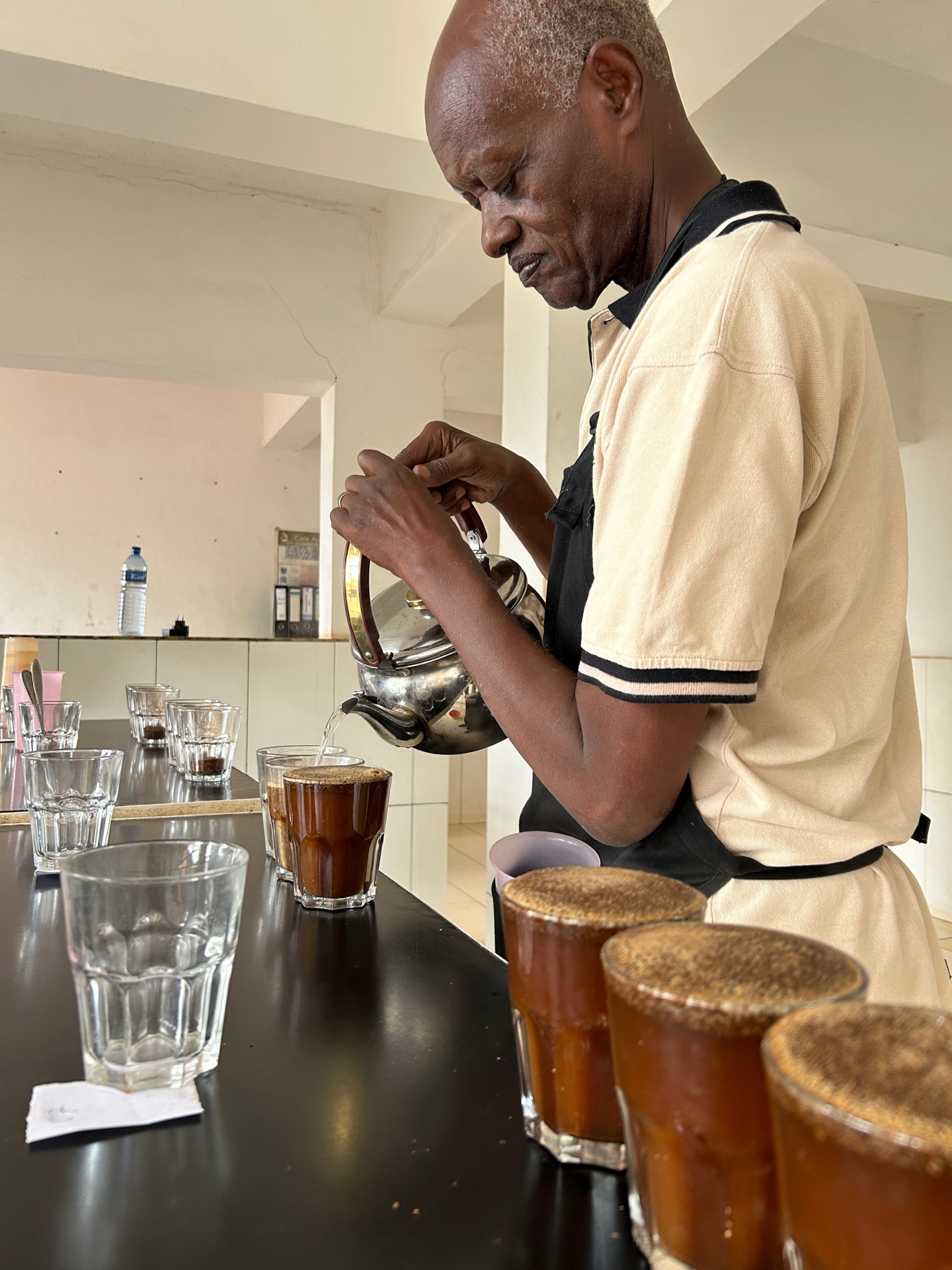 エフレム氏によるカッピング